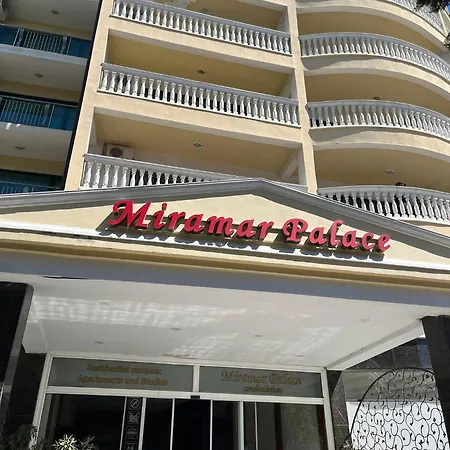 Ξενοδοχείο με διαμερίσματα Umi