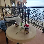 Aparthotel Umi